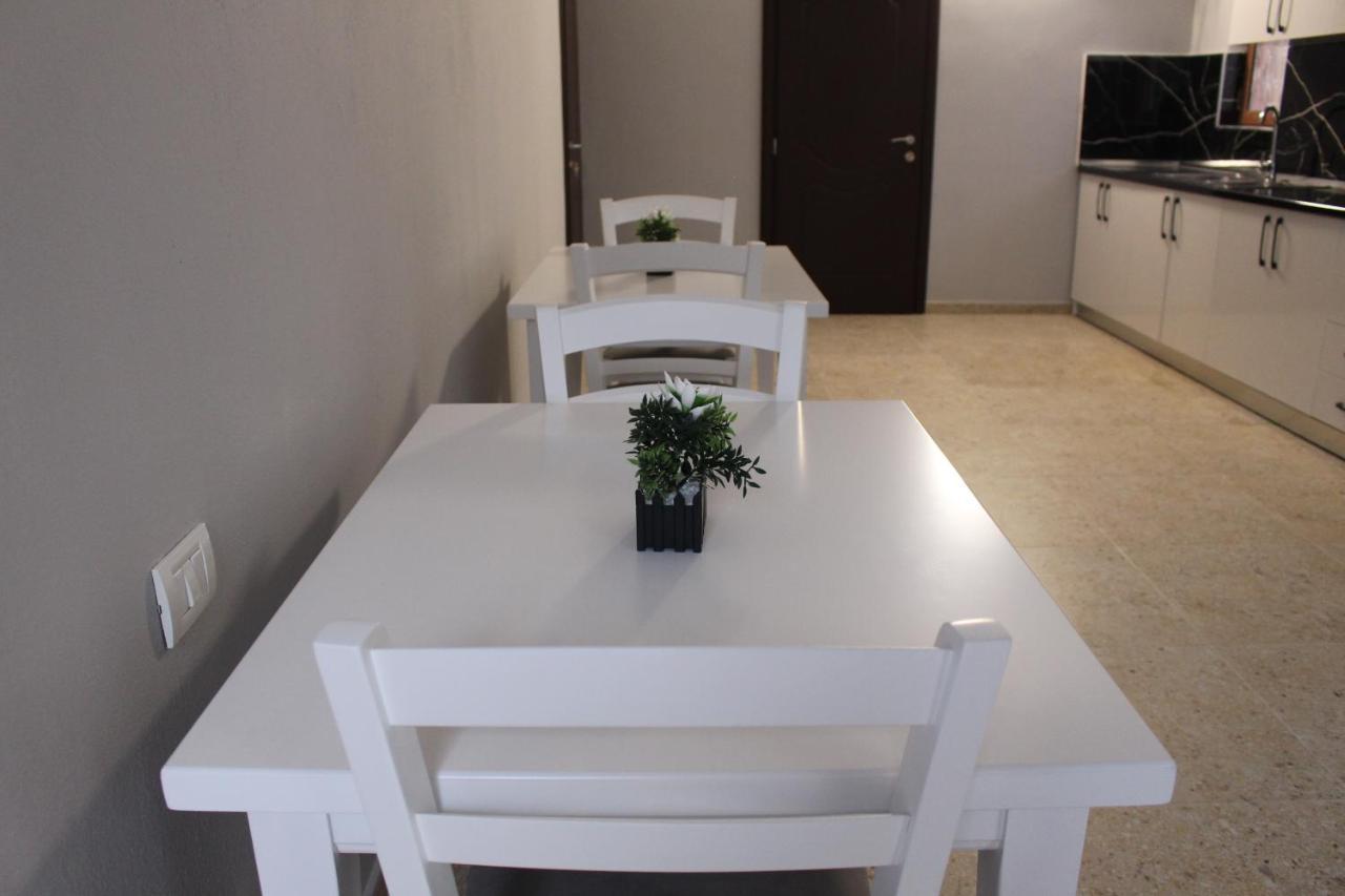 Hotel Vila Maledhi 베라트 외부 사진