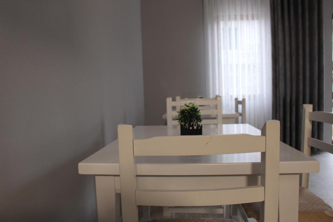 Hotel Vila Maledhi 베라트 외부 사진