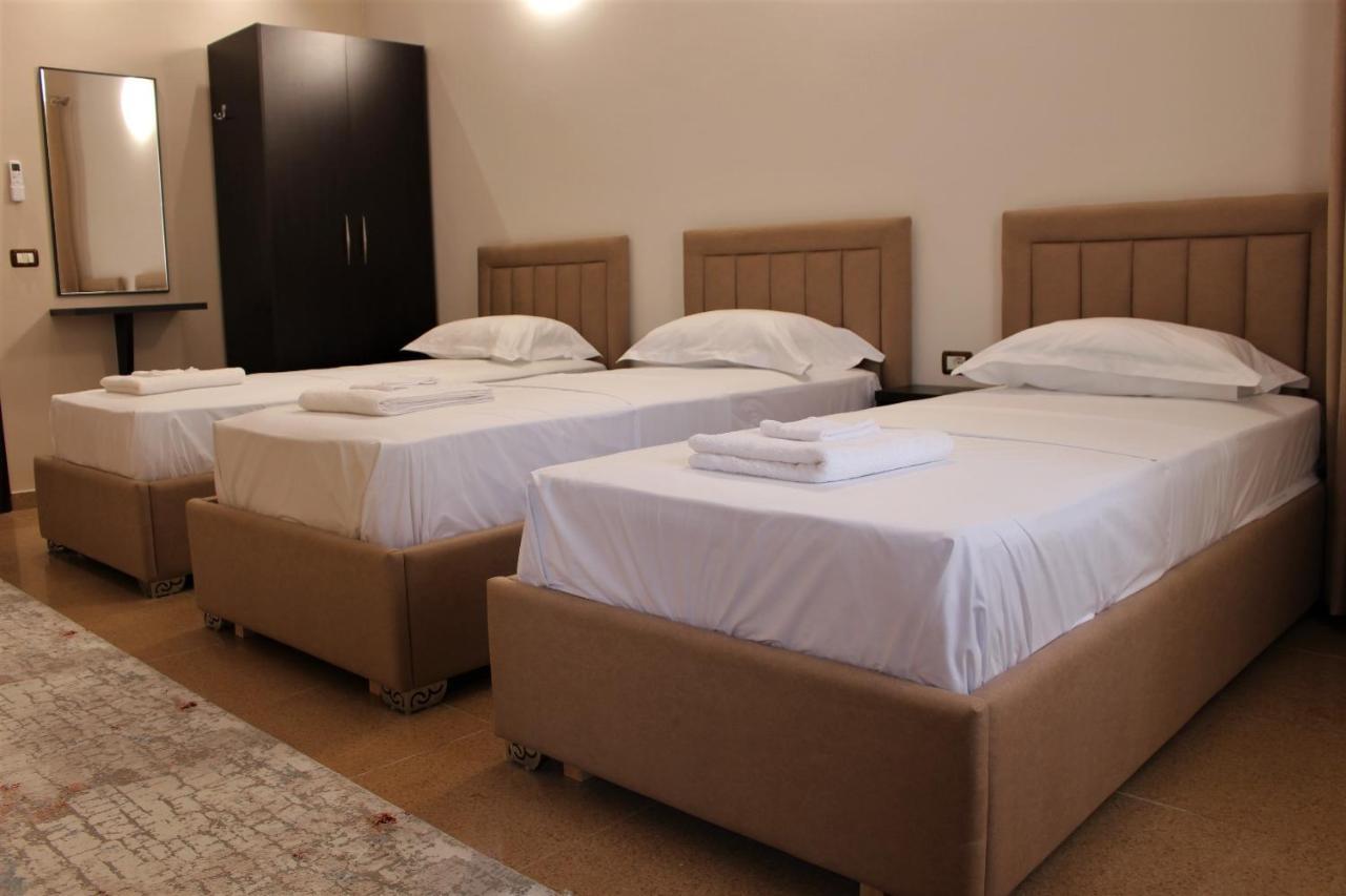 Hotel Vila Maledhi 베라트 외부 사진