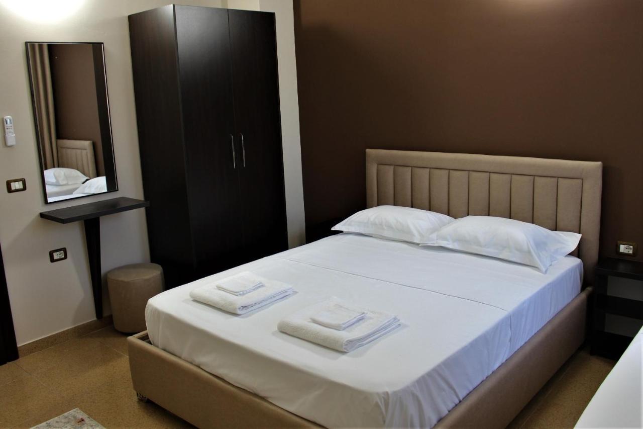 Hotel Vila Maledhi 베라트 외부 사진