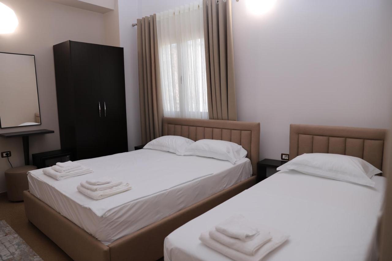 Hotel Vila Maledhi 베라트 외부 사진